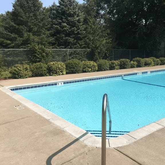 Bayberry Place Apartments in Eagan, MN